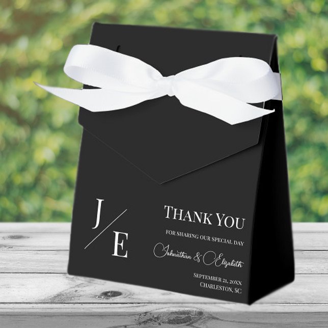 Minimalist Monogram Wedding | Black Favour Box (Minimalist Monogram Wedding Black Favor Boxes)