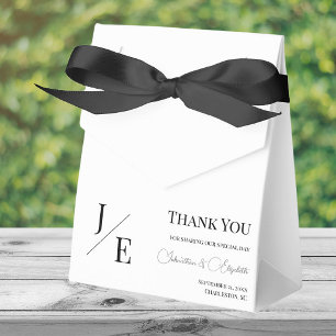 Minimalist Monogram Wedding   White Favour Box