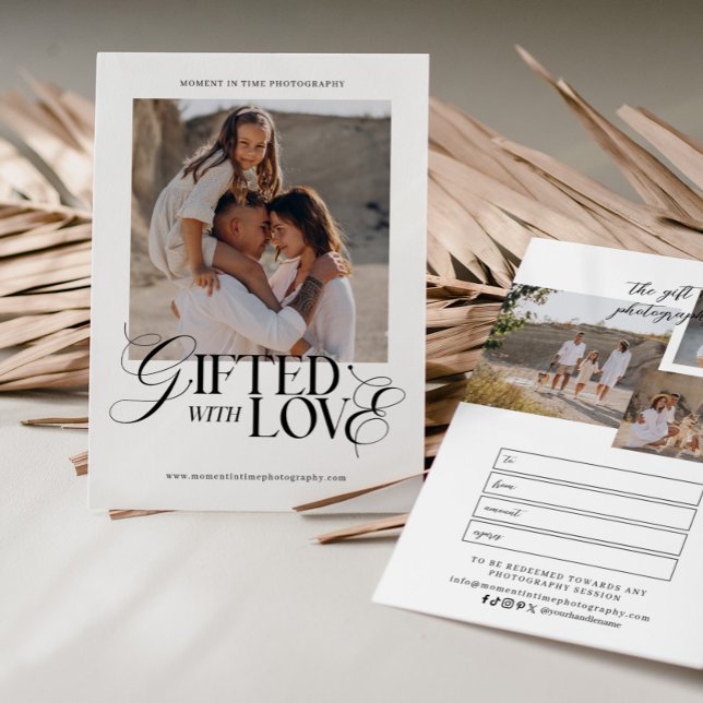 Minimalist Photo Photography Gift Certificate (Creator Uploaded)