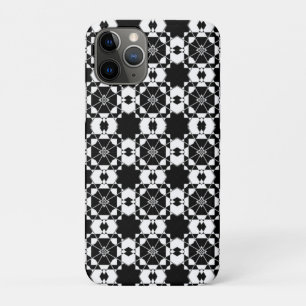 Minimalist retro check pattern – Monochrome design iPhone 11 Pro Case