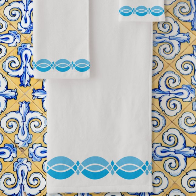 Minimalist Retro Pattern Customisable Bath Towel Set (Creator Uploaded)