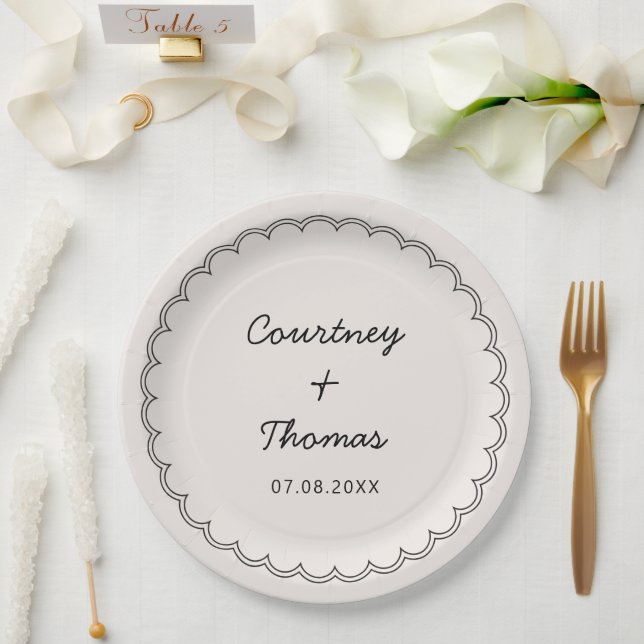 Minimalist Scalloped border Paper Plate (Wedding)