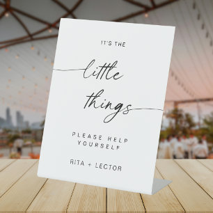 Minimalist Wedding Bathroom Basket for Wedding Pedestal Sign