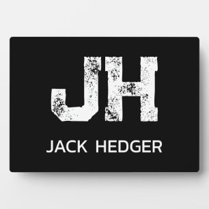 MINIMALIST WHITE TWO LETTER MONOGRAM NAME BLACK PLAQUE