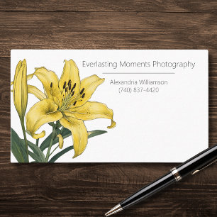 Minimalist Yellow Lily Business Card