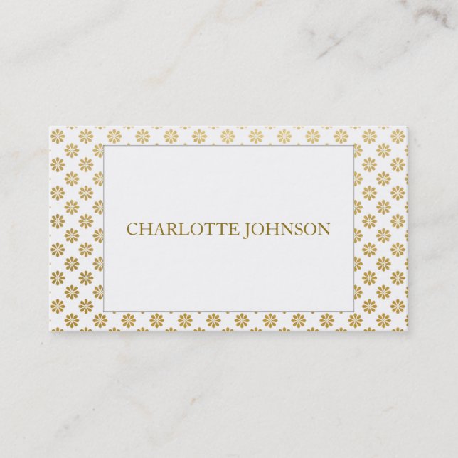 Minimalistic Modern Golden White Vip Business Card (Front)