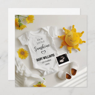 Minimalistic Summer Pregnancy Announcement