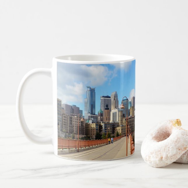 Minneapolis Minnesota Coffee Mug (With Donut)