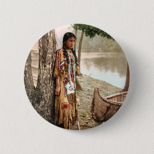 Minnehaha 1897 6 cm round badge