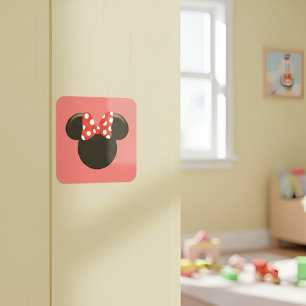 Minni Square Sticker
