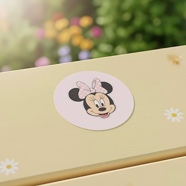 Minnie Classic Round Sticker (Creator Uploaded)