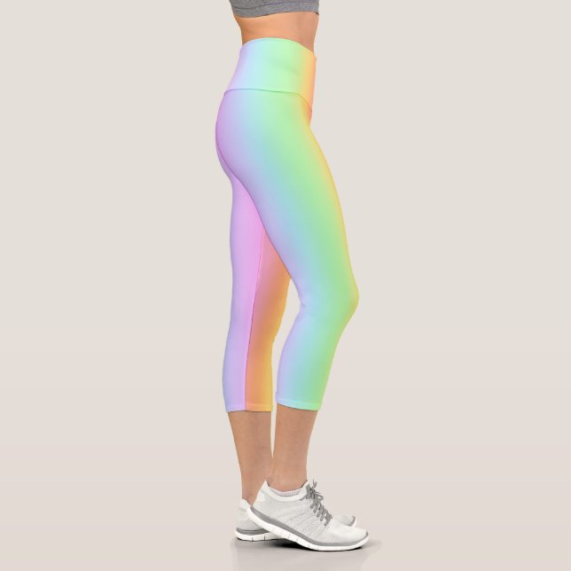 Mirrored Pastel Rainbow Vertical Stripe Gradient Capri Leggings (Right)