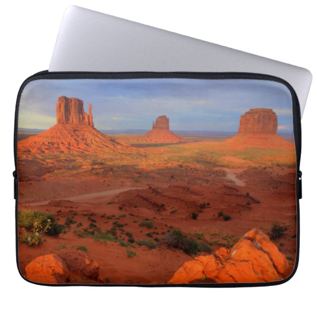 Mittens, Monument valley, AZ Laptop Sleeve (Front)