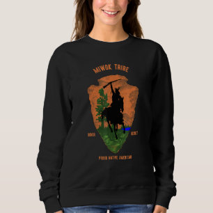 Miwok Tribe Native American Indian Retro Vintage R Sweatshirt