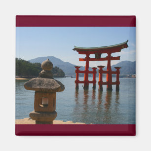 miyajima torii red magnet
