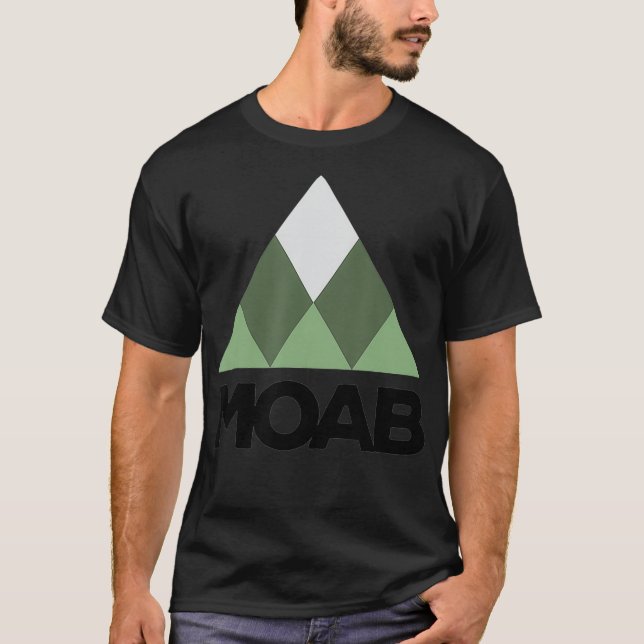 Moab Shirt Moab Utah Arches National Park  (Front)