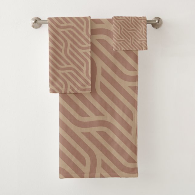 Mocha Mousse Brown Buffed Beige Wavy Line Pattern Bath Towel Set (Insitu)