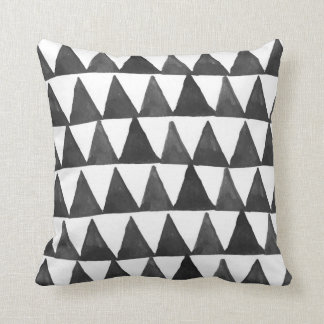 Mod Geometric Triangles Cushion