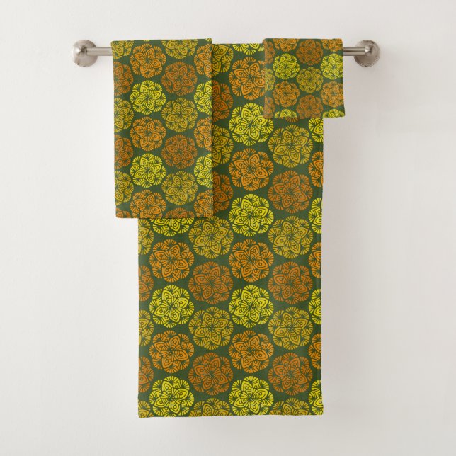 Mod Marigolds Floral Pattern Towel Set (Insitu)