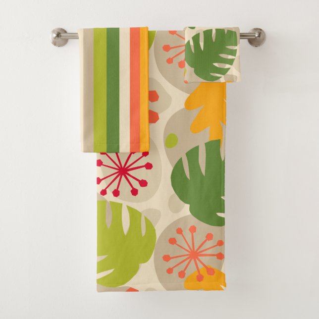 Mod Monstera Leaf Abstract Hawaiian Tropical -Warm Bath Towel Set (Insitu)