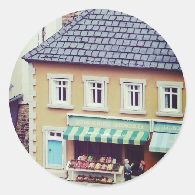 Model Seaside Buildings Classic Round Sticker (Front)