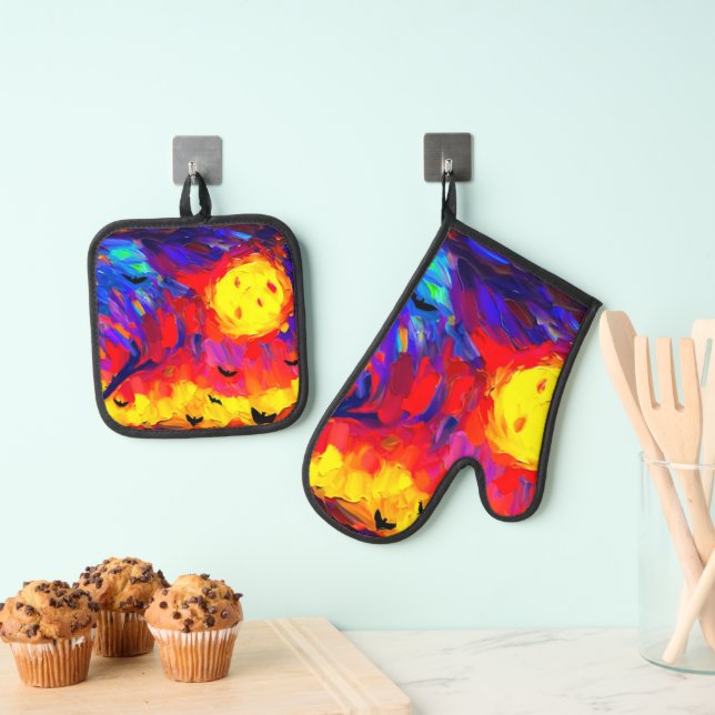 Modern Abstract Halloween Night Oven Mitt & Pot Holder Set (Insitu(Hanging))