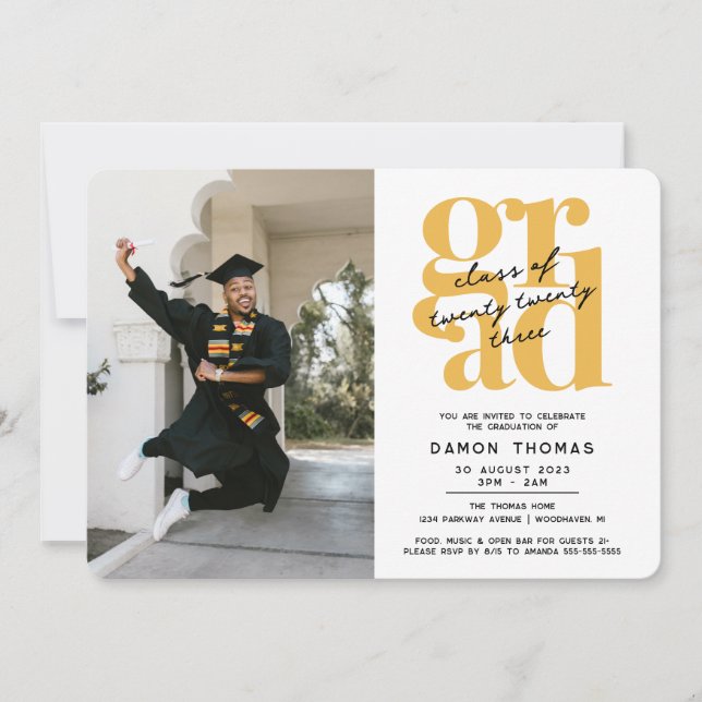 Modern and Elegant Photo Graduation Party Invitati Invitation (Front)