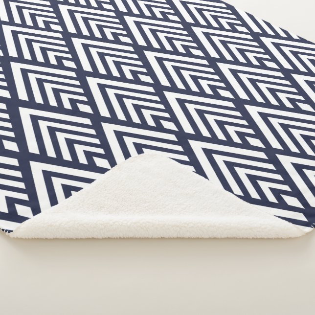 Modern Art Deco Style White Arrows Sherpa Blanket (3/4)