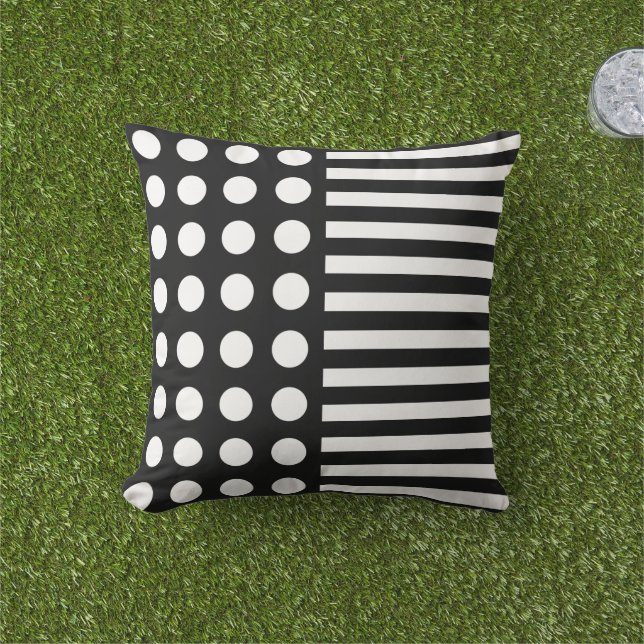 Modern Black And White Pattern Cushion (Grass)