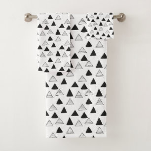Modern Black and White Scandi Geometric Triangle Bath Towel Set