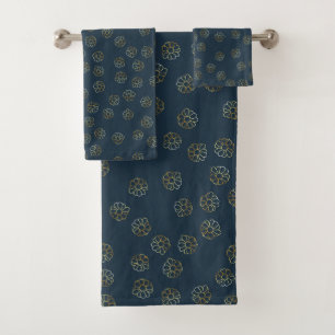 Modern Black Gold Floral Pattern Trendy Bath Towel