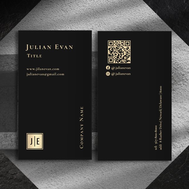 Modern Black Gold Luxe Monogram Business Card (Creator Uploaded)