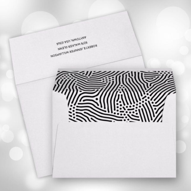 Modern Black Lines Dots Lined Envelope (Creator Uploaded)