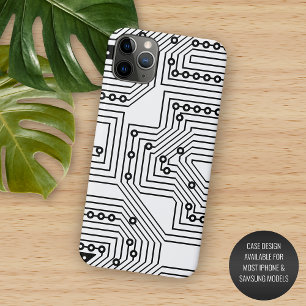 Modern Black Retro Computer Circuit Board Pattern iPhone 11 Pro Max Case