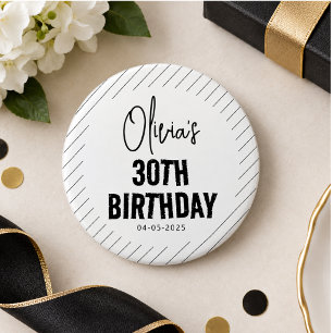 Modern Black Script 30th Birthday Chic & Minimalis 7.5 Cm Round Badge