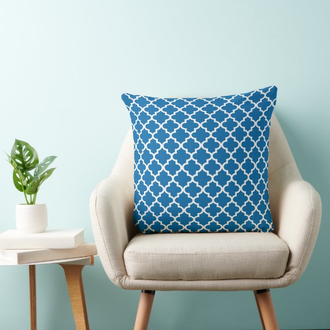 Modern Blue Moroccan Quatrefoil Pattern Cushion (Chair)