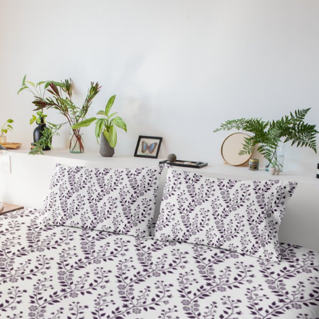 Modern Boho Floral Pattern Plum White Pillowcase (Creator Uploaded)