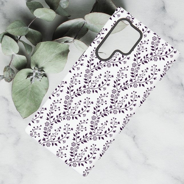 Modern Boho Floral Pattern Plum White Samsung Galaxy S22 Ultra Case (Creator Uploaded)