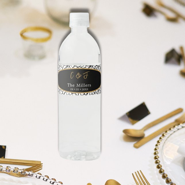 Modern Botanical Leaf Pattern Monogram Date Water Bottle Label (Modern Botanical Leaf Pattern Monogram Date Water Bottle Label)