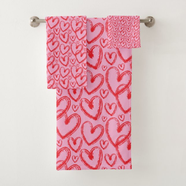 Modern Brush Heart Pink Red Pattern Bath Towel Set (Insitu)