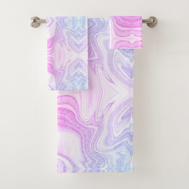 Modern chic faux pink purple marble bath towel set (Insitu)