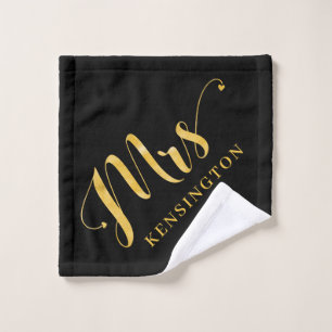 Modern Chic Gold Foil Typography Mrs Newlywed Bath Towel Set