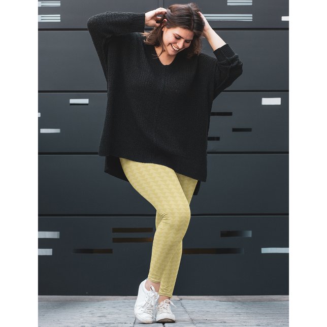 Modern Chic Stylish Gold Triangle Pattern Fashion Leggings (Modern Chic Stylish Gold Triangle Pattern Fashion Leggings)