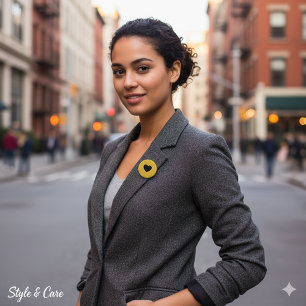 Modern Clean Heart Accent Style For Daily Wear 3 Cm Round Badge