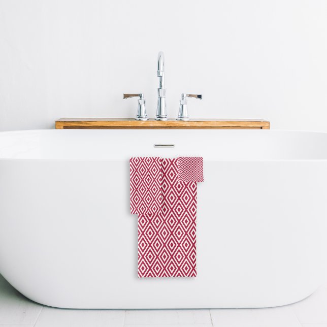 Modern Crimson White Geometric Bath Towel Set (Creator Uploaded)