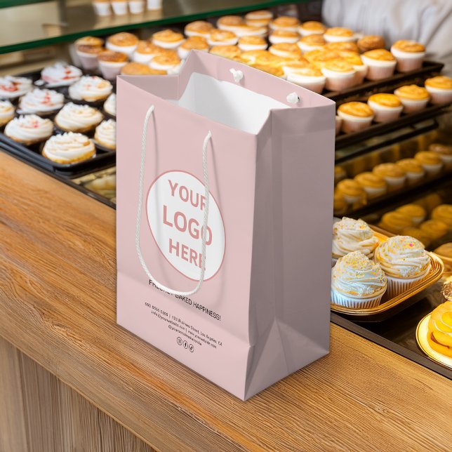 Modern Custom Logo Pink Bakery Business Medium Gift Bag (Modern Custom Logo Pink Bakery Business Medium Gift Bag)