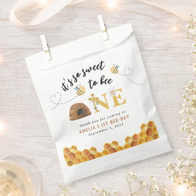 Modern Cute It’s so sweet to bee first birthday Favour Bag (Clipped)
