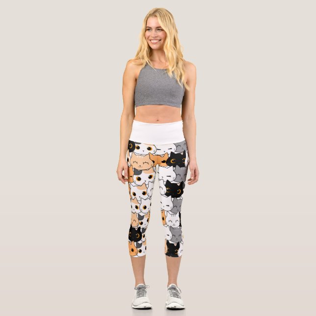 Modern Cute Kawaii Cats Pattern Leggings (Front)