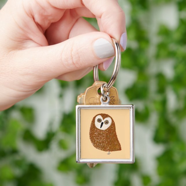 Modern cute northern saw-whet owl key ring (Hand)