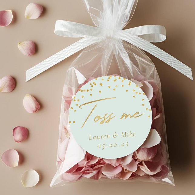 Modern Elegant Toss Me Wedding Confetti Favour Classic Round Sticker (Creator Uploaded)